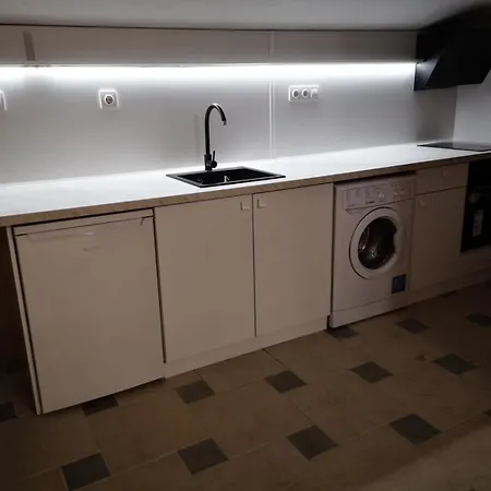 בית הארחה Black Sea Pearl צ'רנומורץ